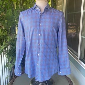Hugo Boss dress shirt.  15 1/2 neck.   Great condition.